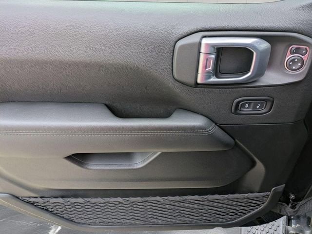 2021 Jeep Wrangler Unlimited Sahara Altitude