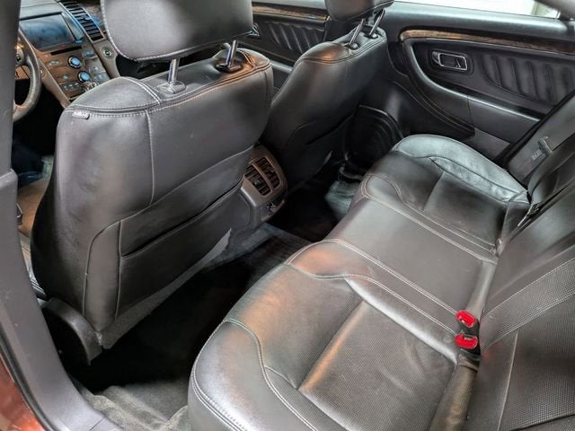 2015 Ford Taurus Limited