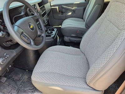 2026 Chevrolet Express Passenger 1LT