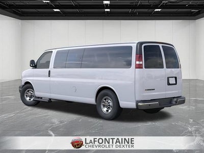 2026 Chevrolet Express Passenger 1LT