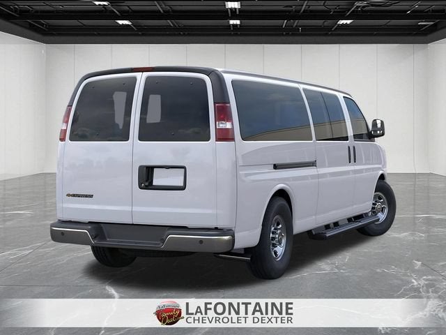 2026 Chevrolet Express Passenger 1LT