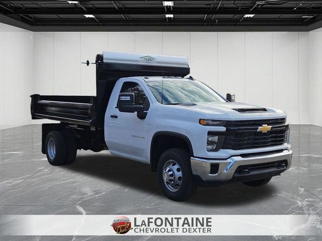 2025 Chevrolet Silverado 3500 HD Chassis Cab Work Truck