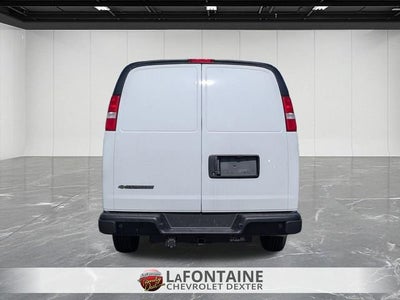 2025 Chevrolet Express Cargo WT
