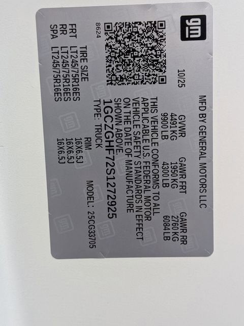 2025 Chevrolet Express Cargo 3500 WT