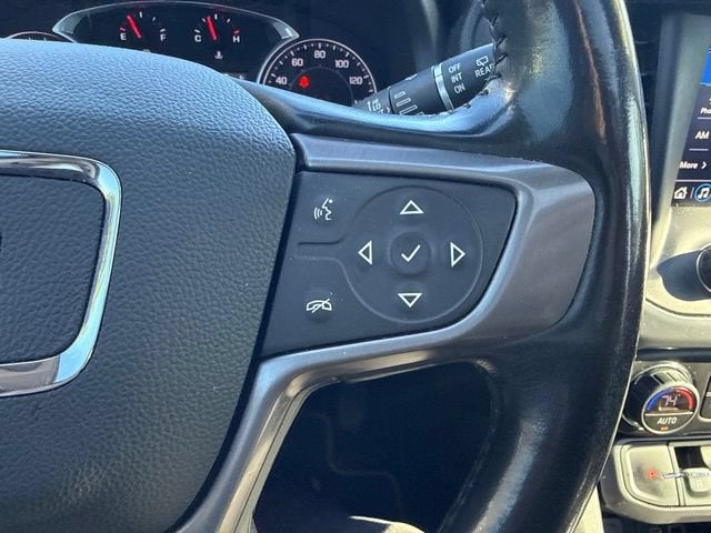 2021 GMC Acadia AT4