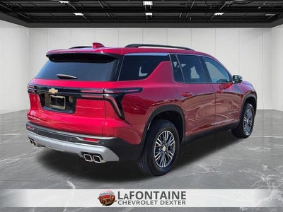 2025 Chevrolet Traverse LT