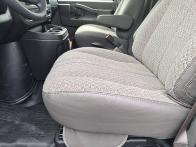 2026 Chevrolet Express Cutaway 3500 1WT