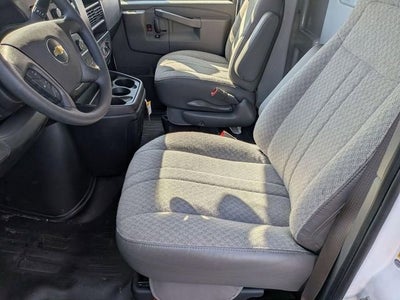 2026 Chevrolet Express Cutaway 3500 1WT