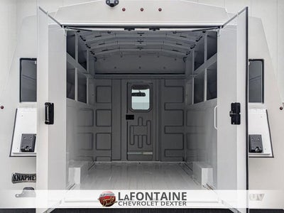 2026 Chevrolet Express Cutaway 3500 1WT