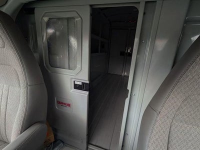 2026 Chevrolet Express Cutaway 3500 1WT