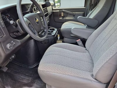 2026 Chevrolet Express Cutaway 3500 1WT