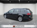 2017 Volkswagen Golf SportWagen S