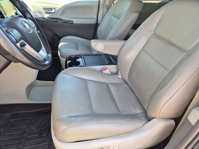 2018 Toyota Sienna XLE 7 Passenger