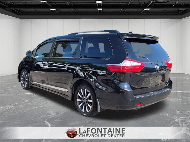 2018 Toyota Sienna XLE 7 Passenger