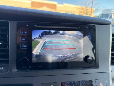 2017 Toyota Sienna LE