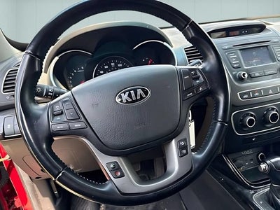 2015 Kia Sorento LX