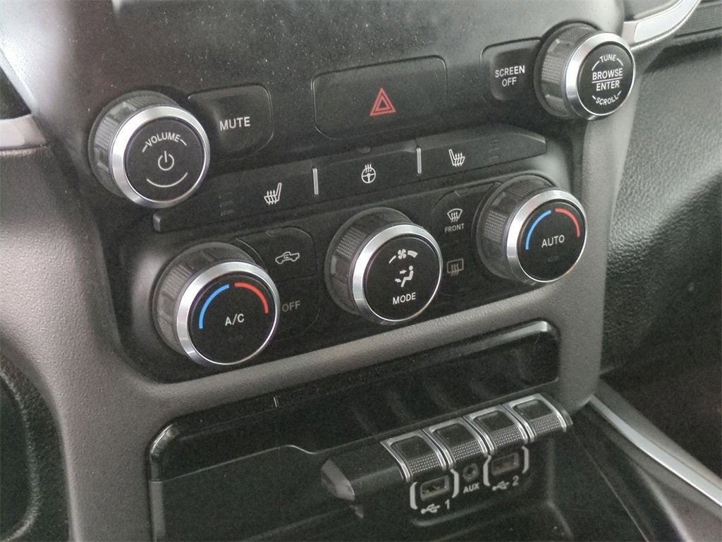 2019 RAM 1500 Big Horn/Lone Star Crew Cab 4x4 5'7" Box