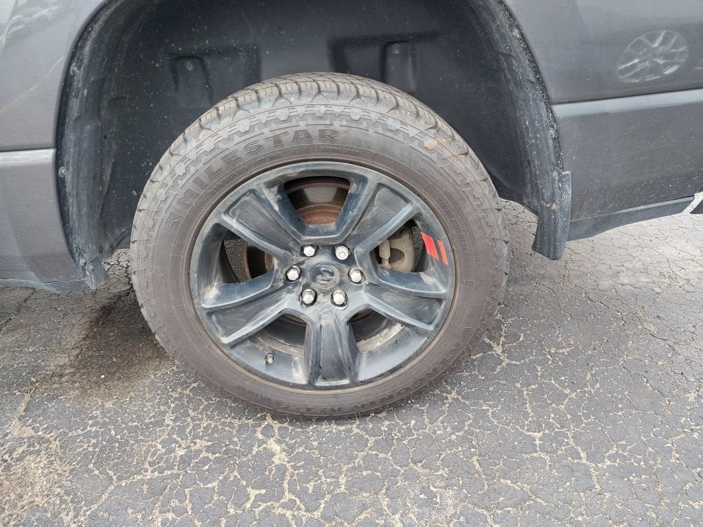 2021 RAM 1500 Big Horn Crew Cab 4x4 5'7" Box