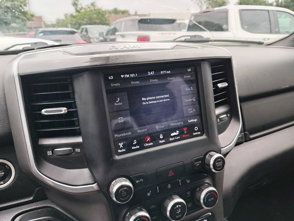 2021 RAM 1500 Big Horn Crew Cab 4x4 5'7" Box