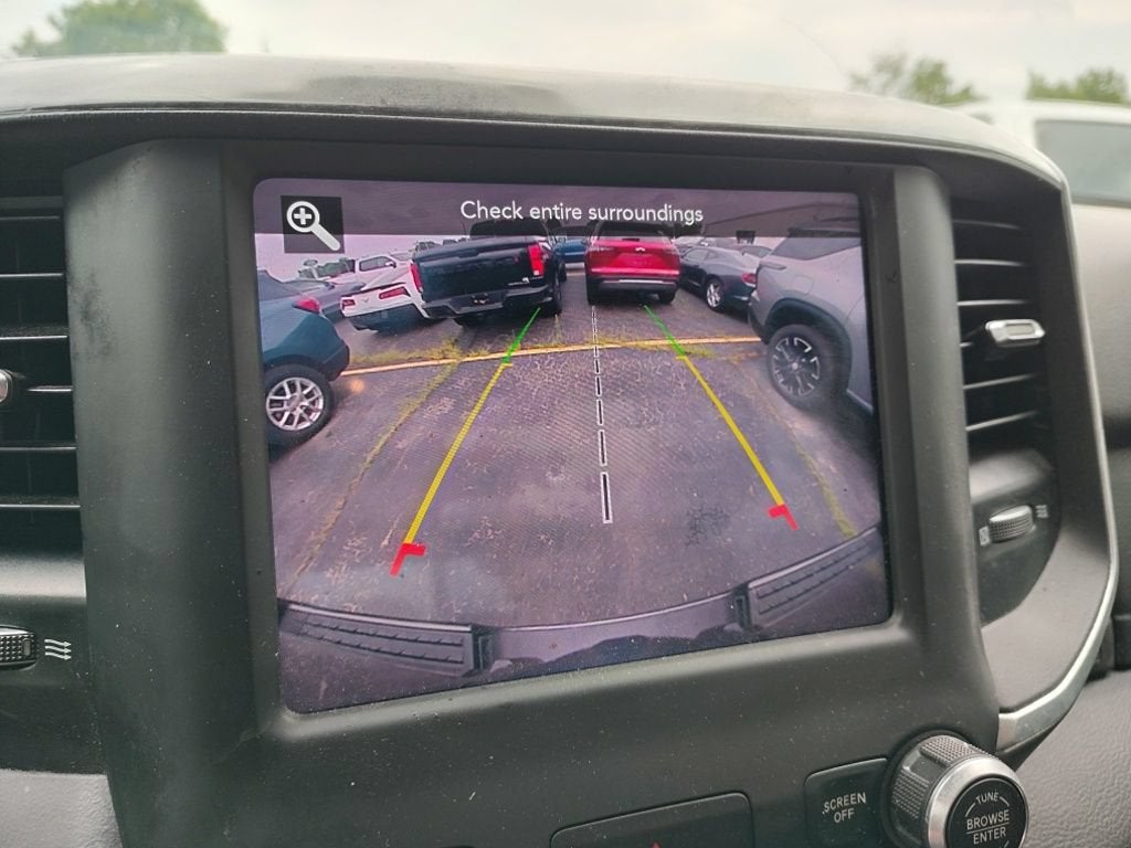 2021 RAM 1500 Big Horn Crew Cab 4x4 5'7" Box