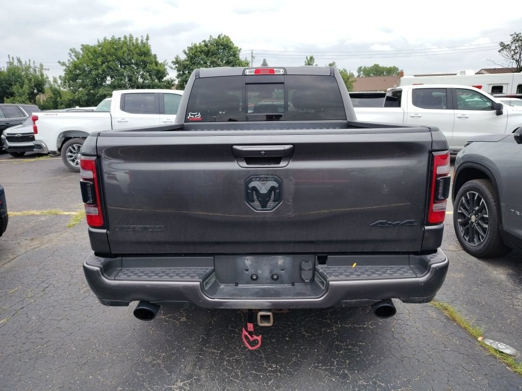 2021 RAM 1500 Big Horn Crew Cab 4x4 5'7" Box