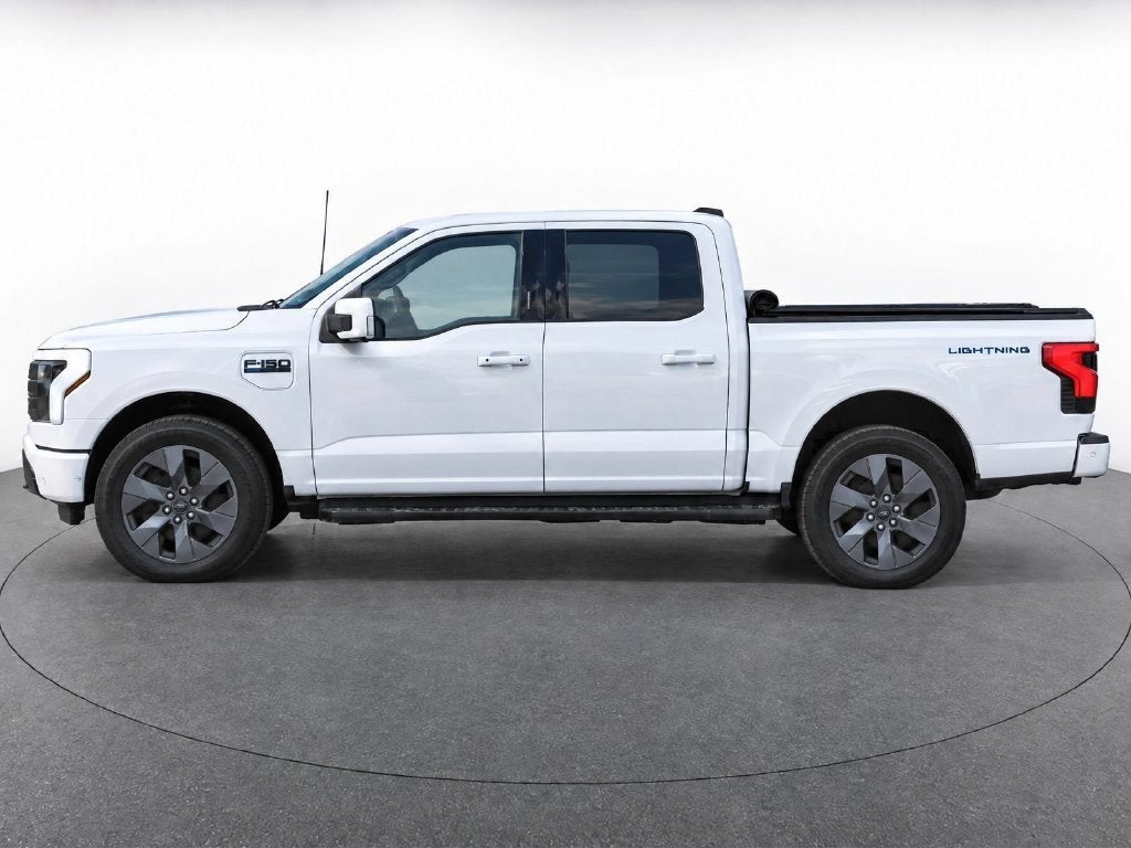 2024 Ford F-150 Lightning LARIAT