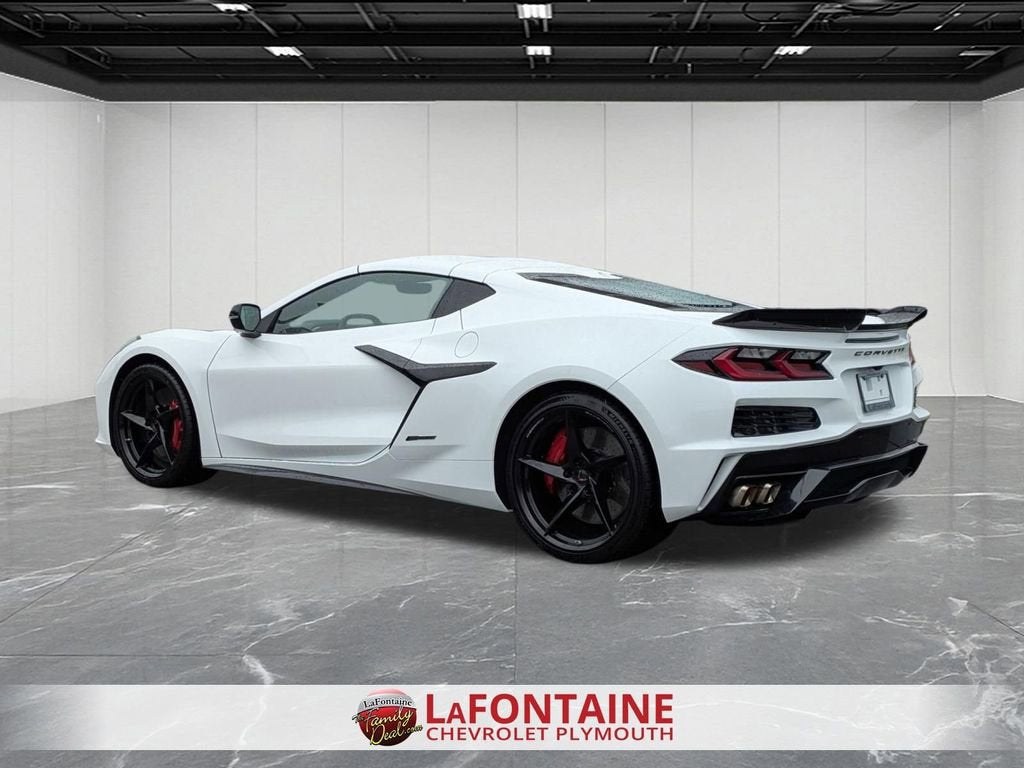 2025 Chevrolet Corvette E-Ray 2LZ