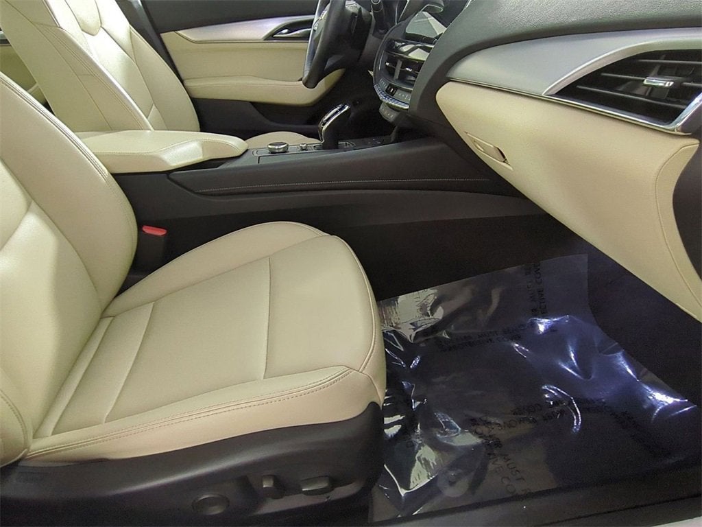 2023 Cadillac CT5 Luxury