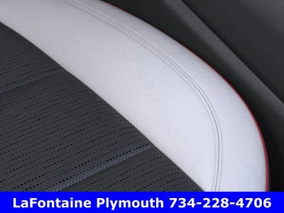 2025 Chevrolet Silverado EV RST - Max Range