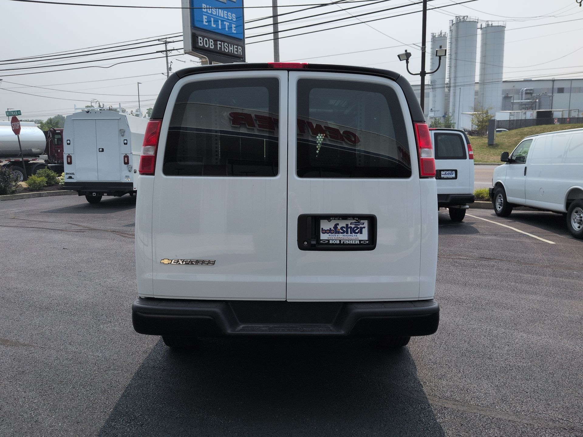 2026 Chevrolet Express Cargo WT