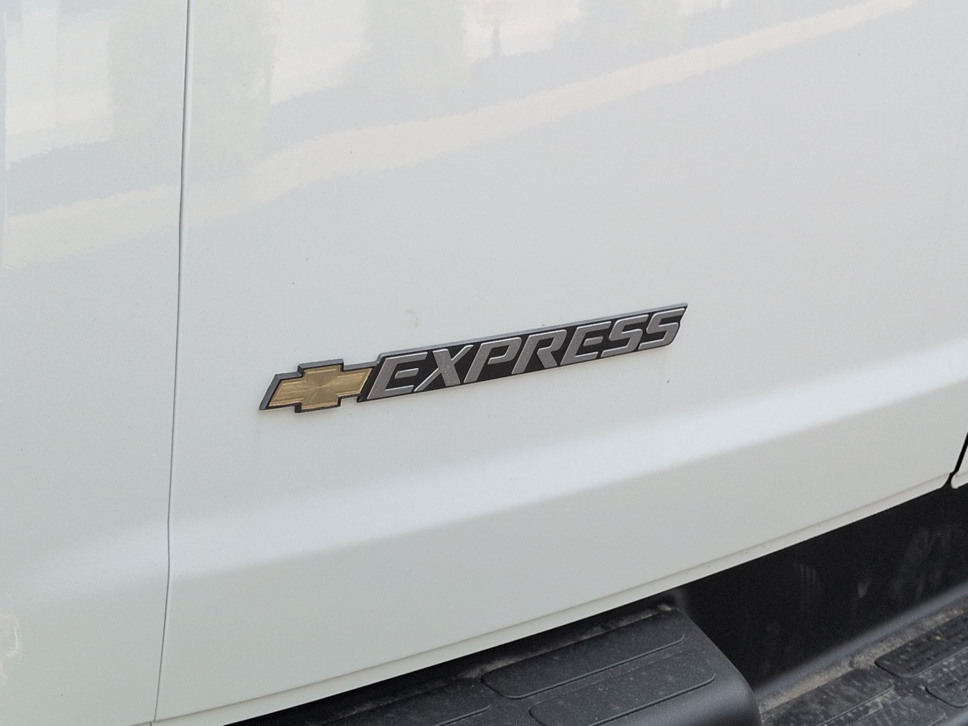 2026 Chevrolet Express Cargo WT