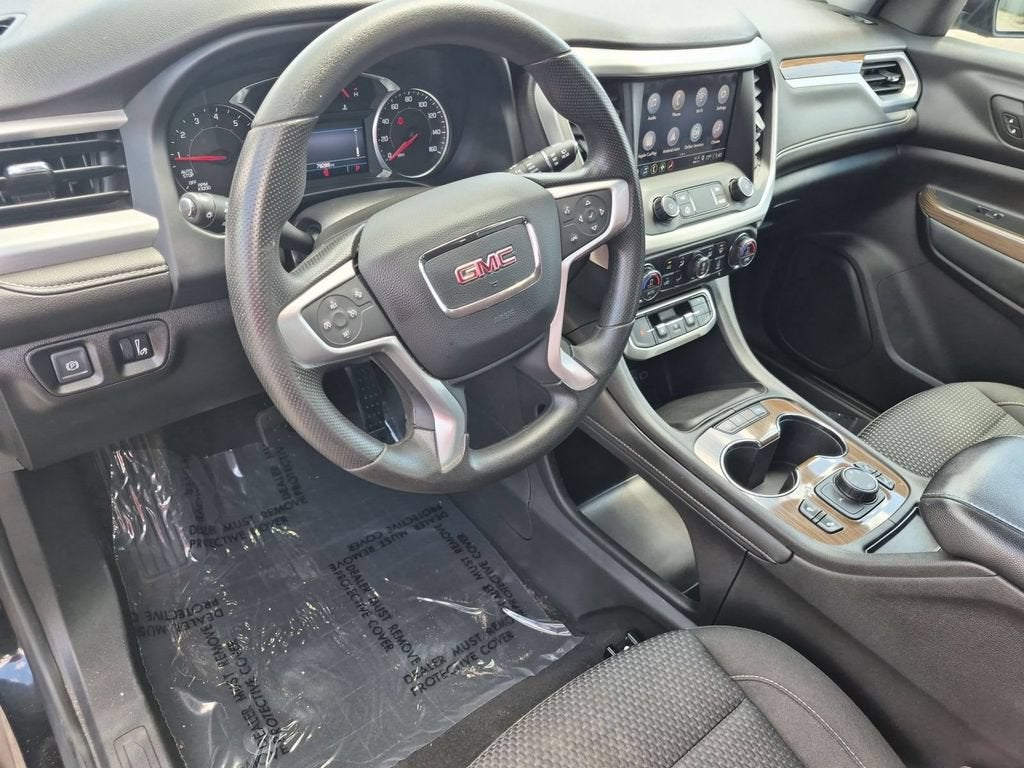 2022 GMC Acadia SLE