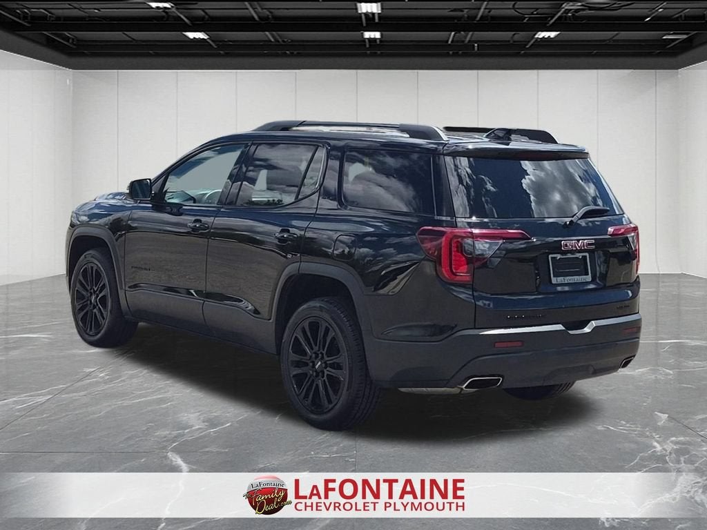 2022 GMC Acadia SLE