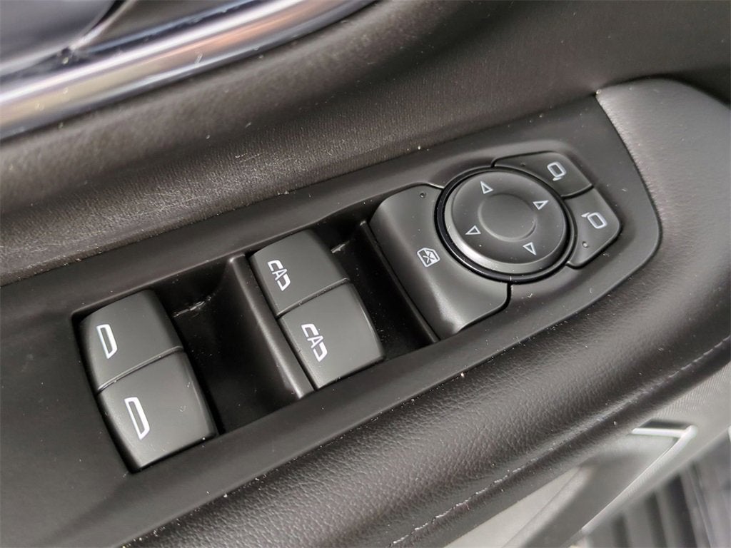 2022 GMC Yukon XL SLE