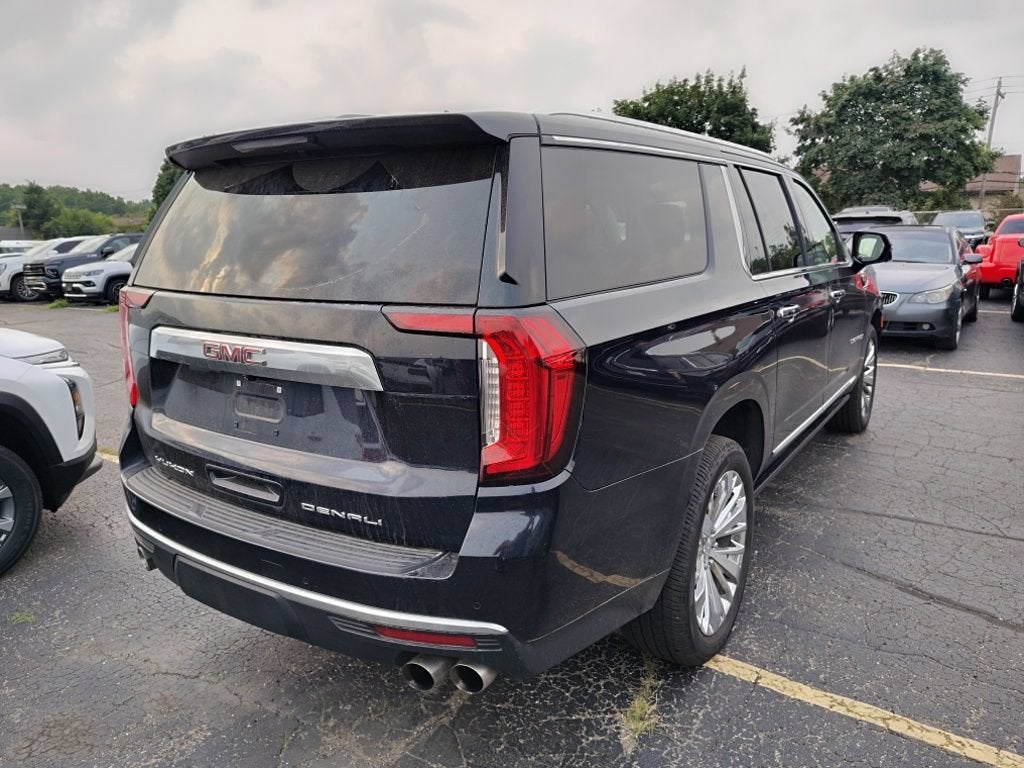 2022 GMC Yukon XL Denali
