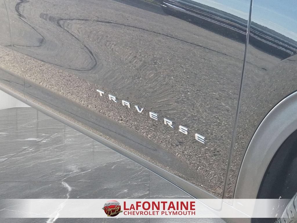 2024 Chevrolet Traverse LS