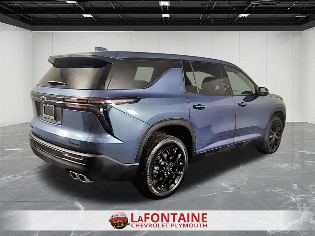 2024 Chevrolet Traverse LS