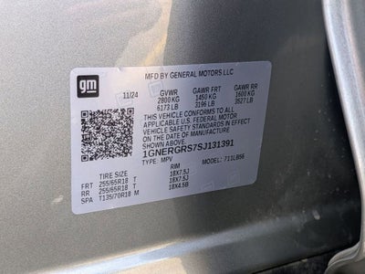 2025 Chevrolet Traverse LT