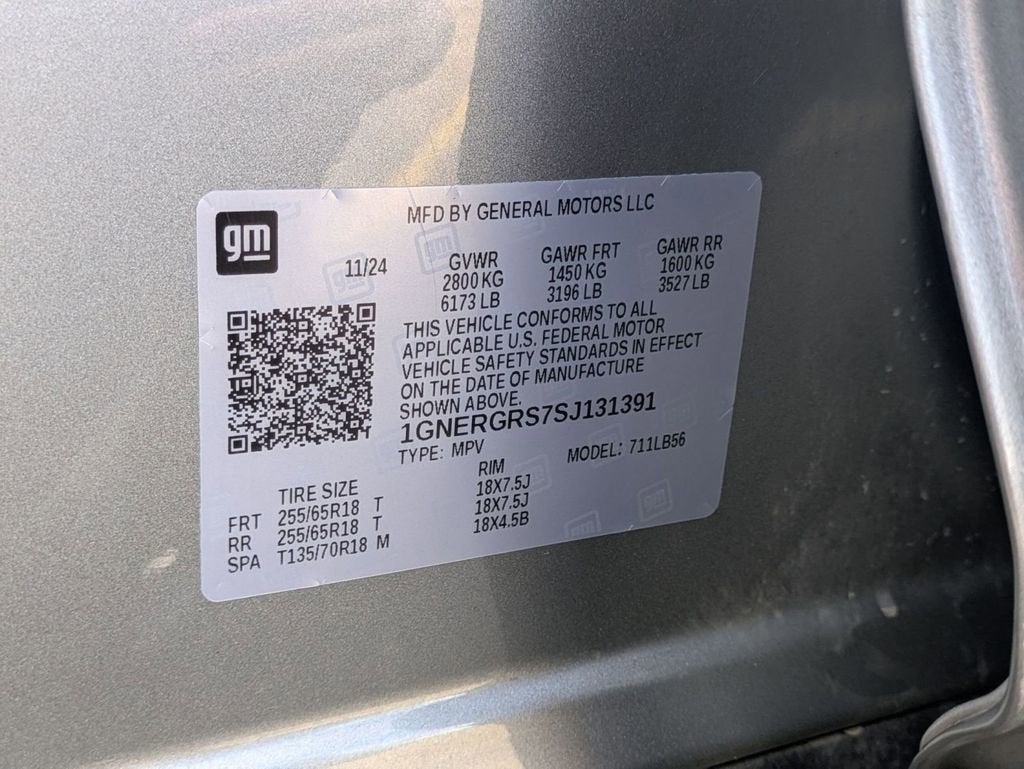 2025 Chevrolet Traverse LT