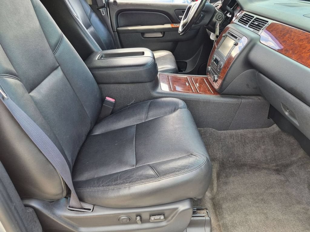 2013 Chevrolet Suburban LTZ