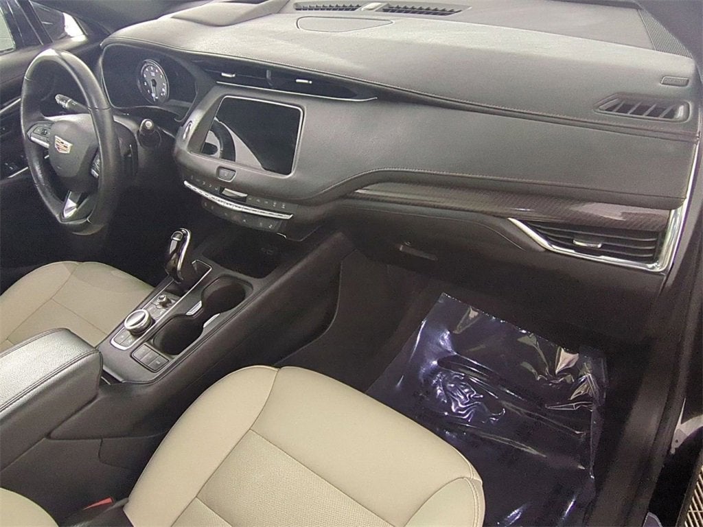 2023 Cadillac XT4 Sport