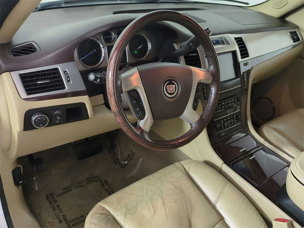 2011 Cadillac Escalade ESV Luxury