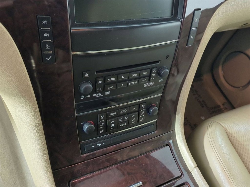 2011 Cadillac Escalade ESV Luxury