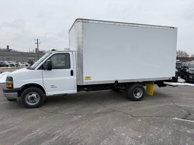 2024 Chevrolet Express Cutaway 4500 2WT