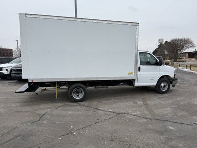 2024 Chevrolet Express Cutaway 4500 2WT