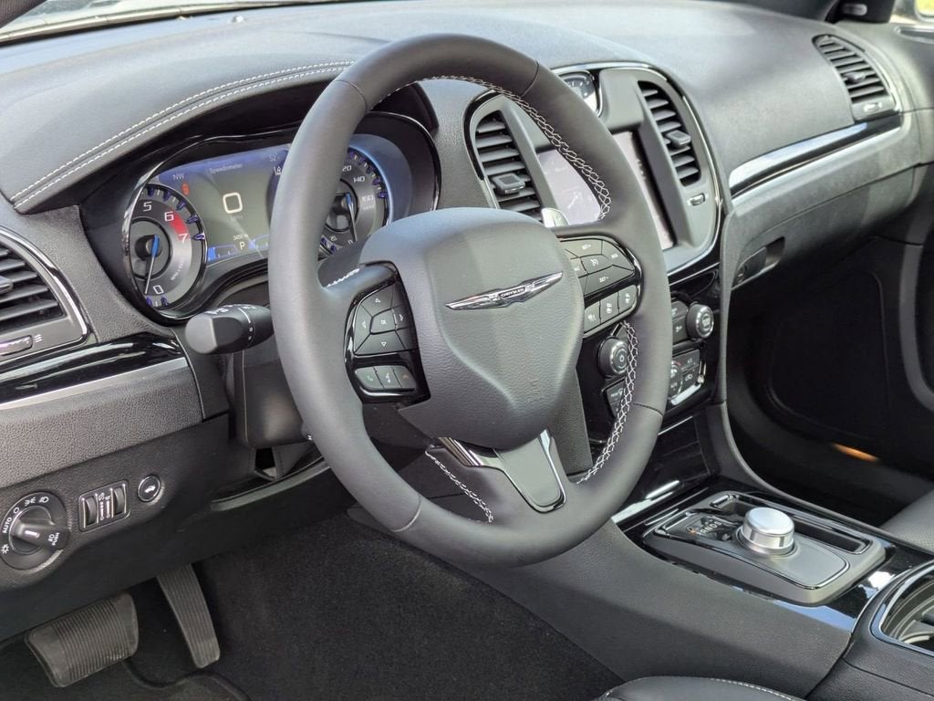 2022 Chrysler 300 S