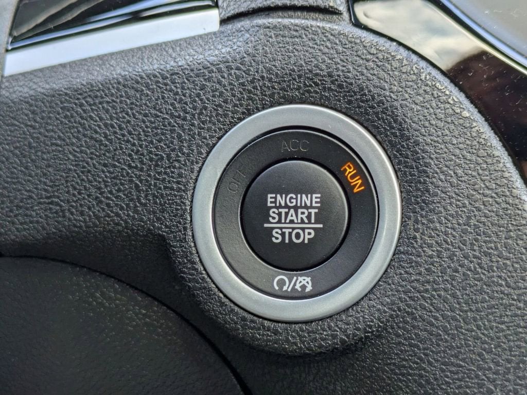 2022 Chrysler 300 S