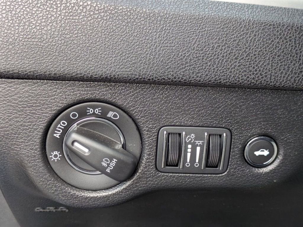 2022 Chrysler 300 S