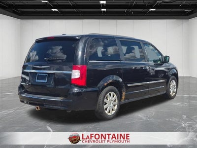 2015 Chrysler Town & Country Touring