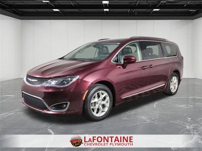 2017 Chrysler Pacifica Touring-L Plus